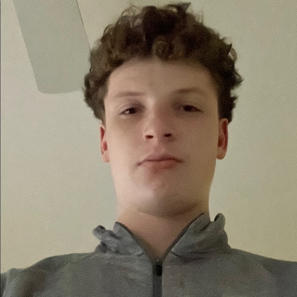 Meet your Posher, Avi